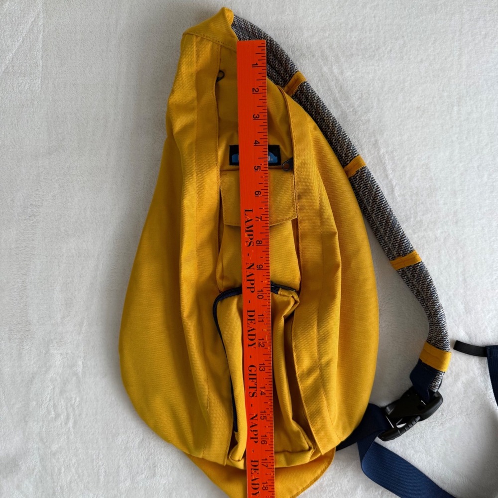 KAVU Rope Cord Sling Pack Yellow 5 Pockets Adjustable Gorpe Hiking Vacation - Picture 14 of 15